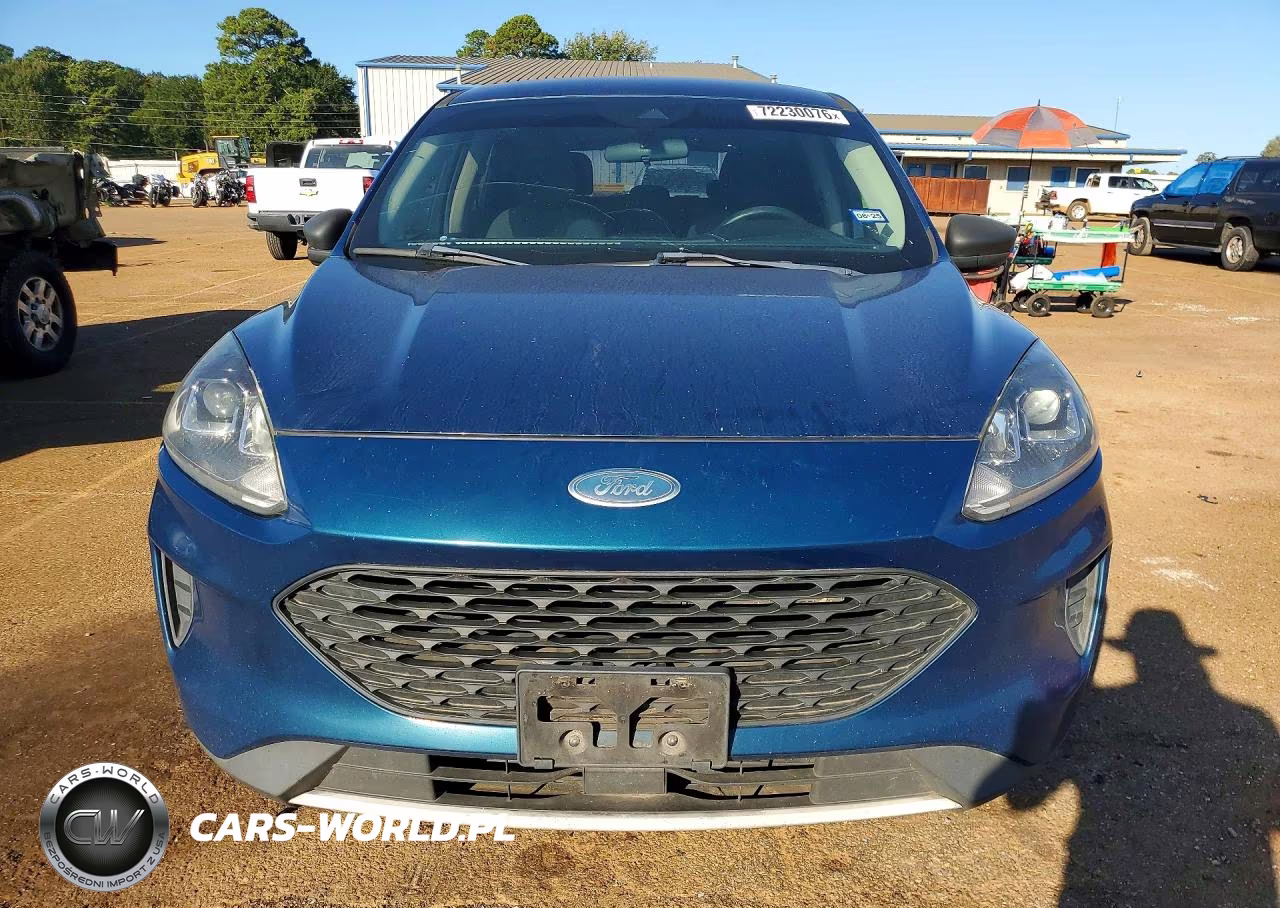 2020 Ford Escape S VIN:1FMCU0F6XLUA54556 - 5