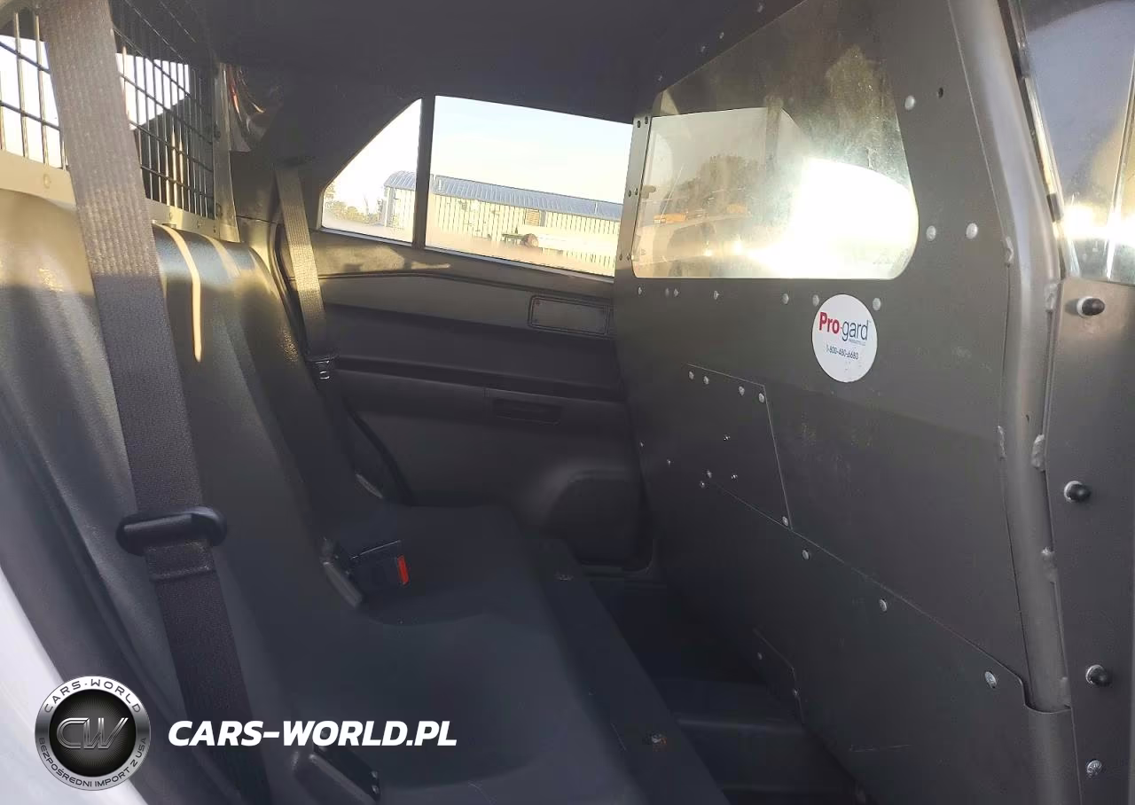 2020 Ford Police Interceptor Utility VIN:1FM5K8AWXLGA19292 - 11