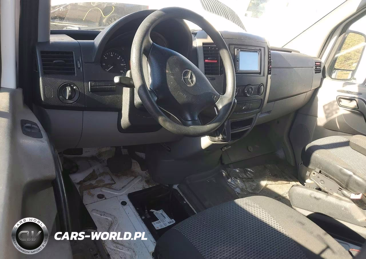 2012 Mercedes-Benz Sprinter 2500 Delivery Van VIN:WD3PE7CC8C5610471 - 8