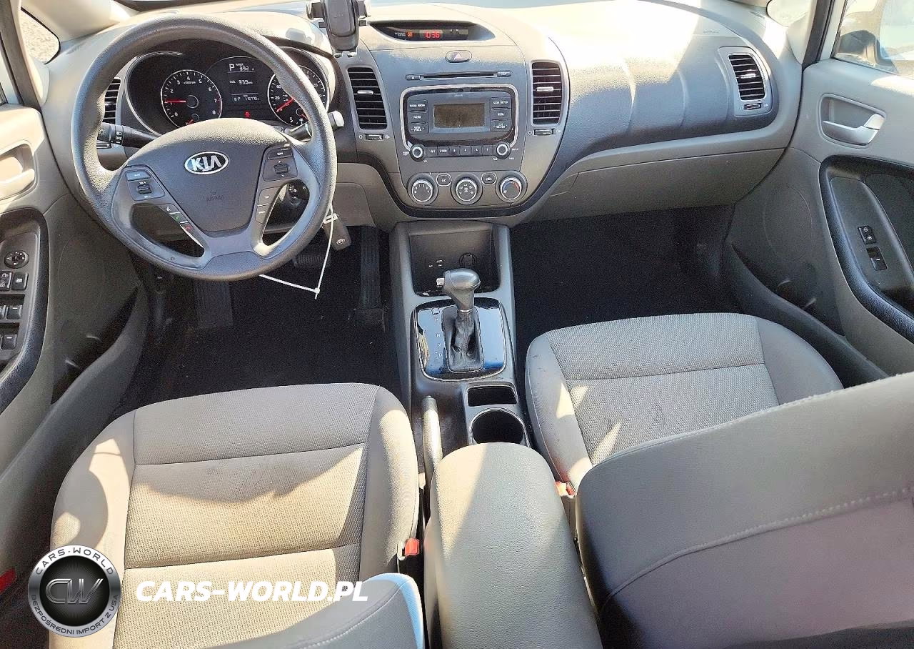 2017 Kia Forte Lx VIN:3KPFK4A72HE045404 - 8