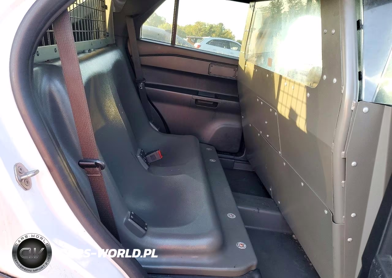 2020 Ford Police Interceptor Utility VIN:1FM5K8AW7LGC14007 - 11