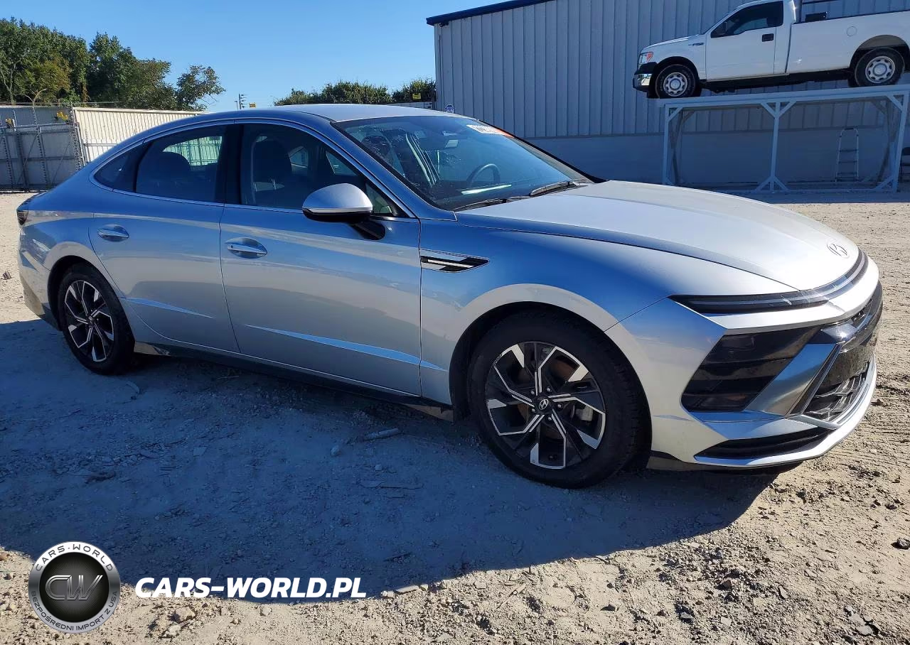 2024 Hyundai Sonata Sel VIN:KMHL64JA6RA408287 - 4
