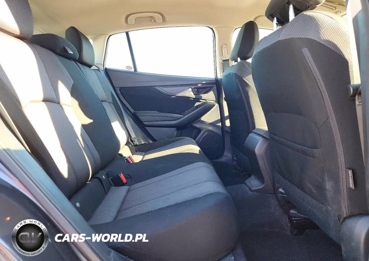 2018 Subaru Impreza Premium Plus VIN:4S3GTAD6XJ3751407 - 10