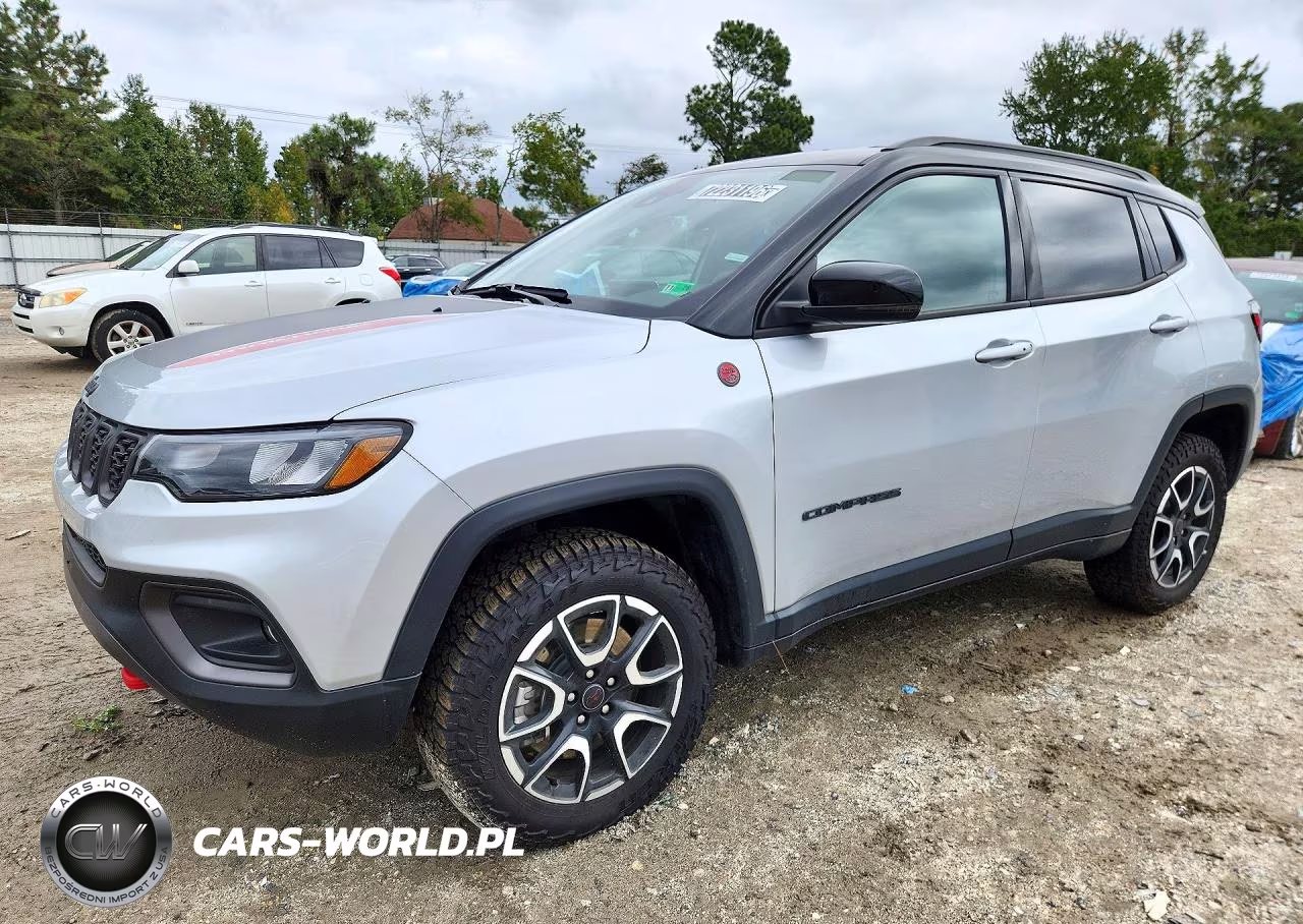 2026 Jeep Compass Trailhawk – zdjęcie 1 z 13