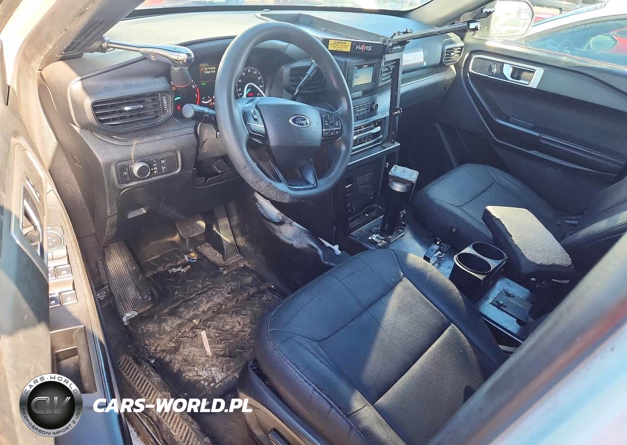 2020 Ford Police Interceptor Utility VIN:1FM5K8AW0LGC14026 - 8