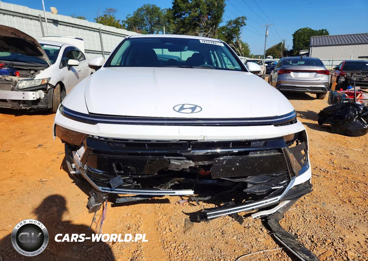 2026 Hyundai Sonata Hybrid Blue VIN:KMHL24JJ7TA168962 - 5
