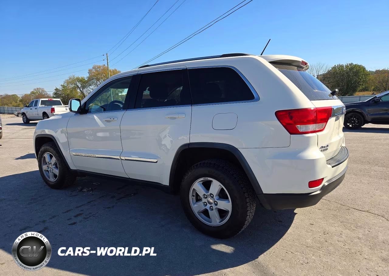 2011 Jeep Grand Cherokee Laredo VIN:1J4RR4GG2BC545989 - 2