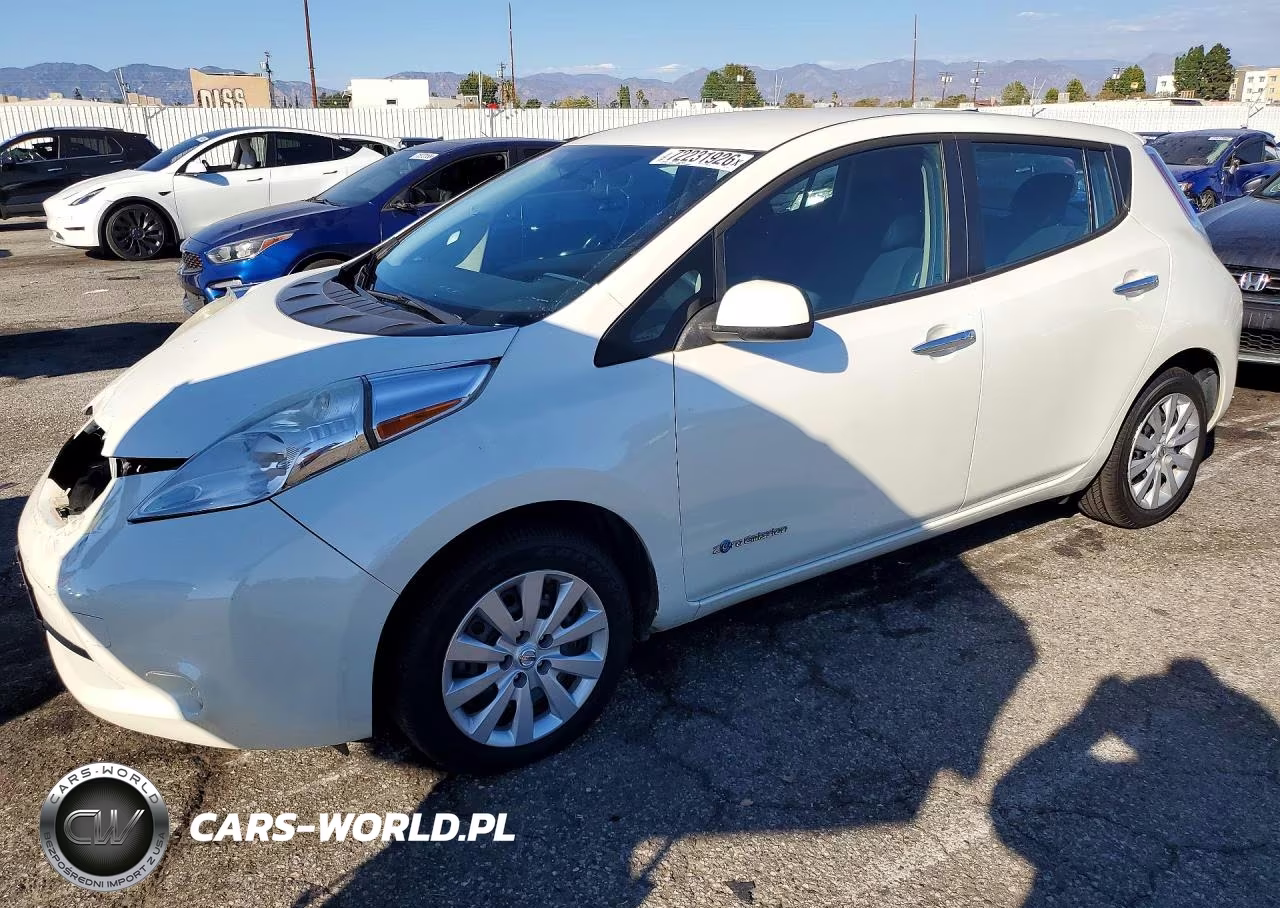 2015 Nissan Leaf S