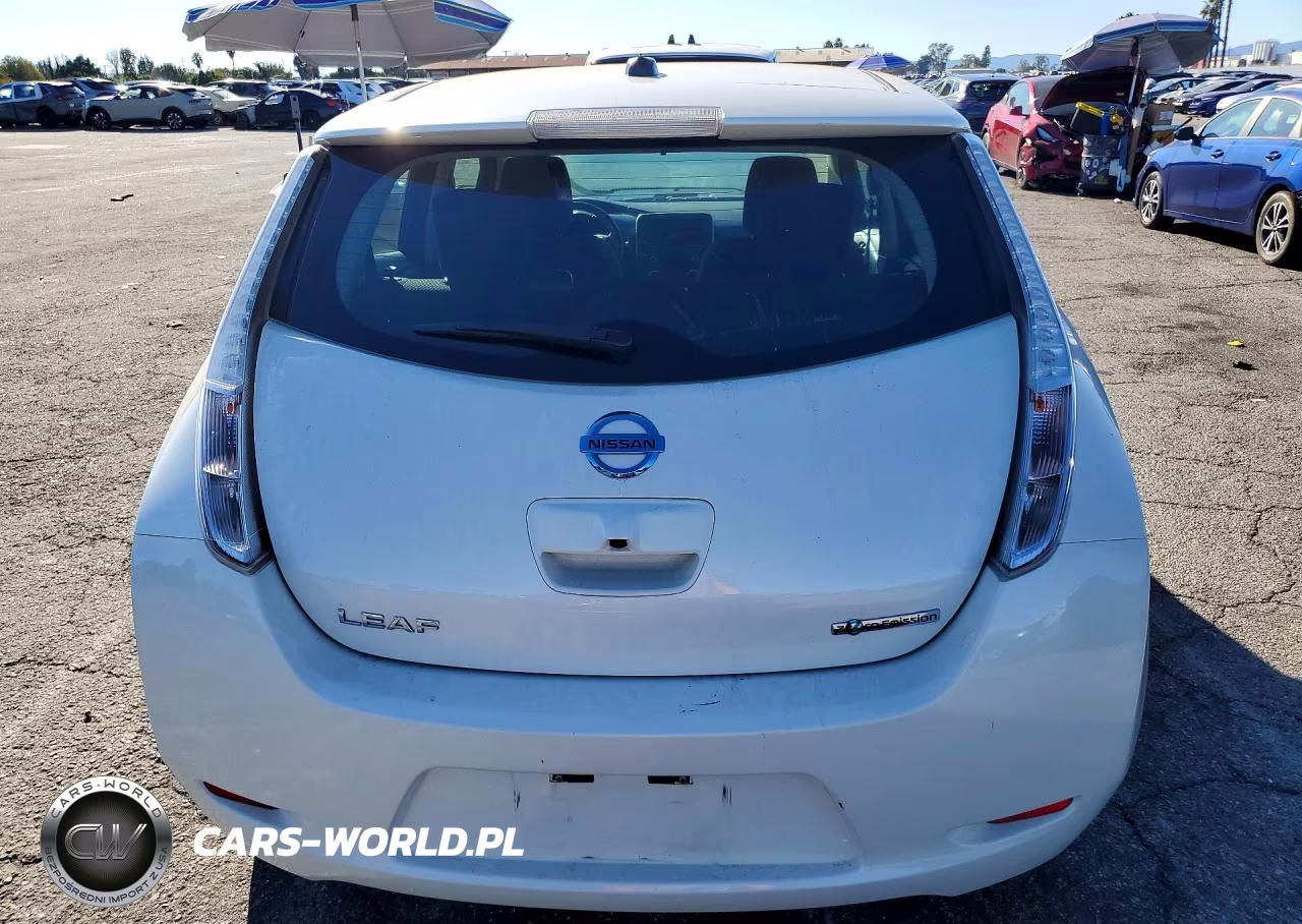 2015 Nissan Leaf S VIN:1N4AZ0CP2FC316676 - 6