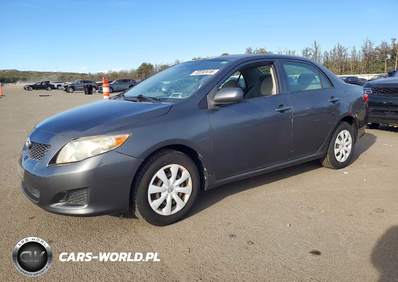 2010 Toyota Corolla Le – zdjęcie 1 z 12