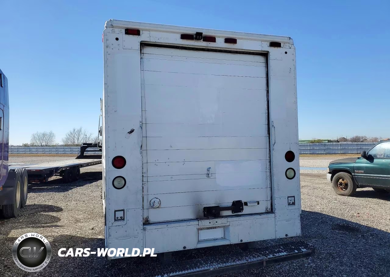 1999 Freightliner Mt45 Chassis Delivery Truck VIN:4UZA4FF40XCA60583 - 6