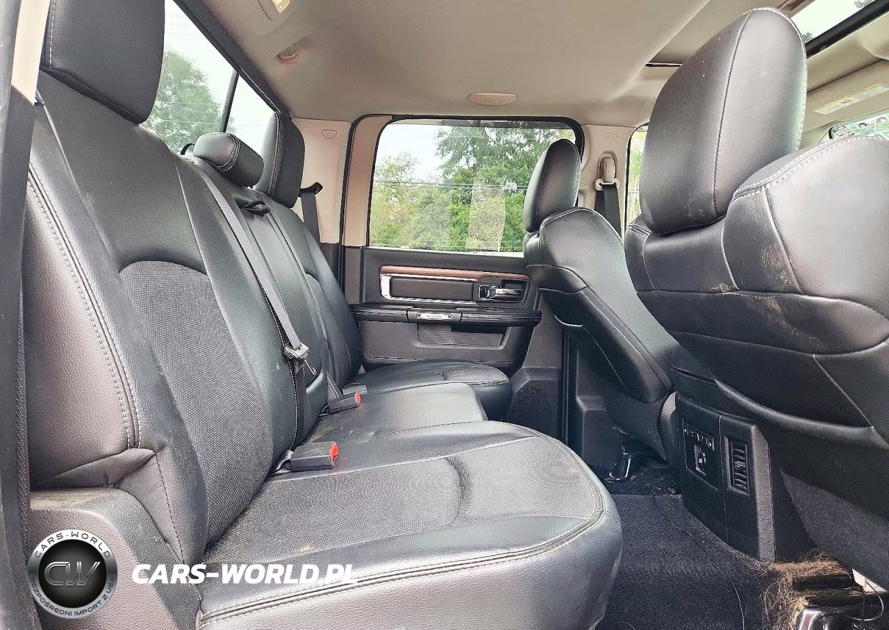 2013 Ram 1500 Laramie VIN:1C6RR7NT2DS721849 - 10