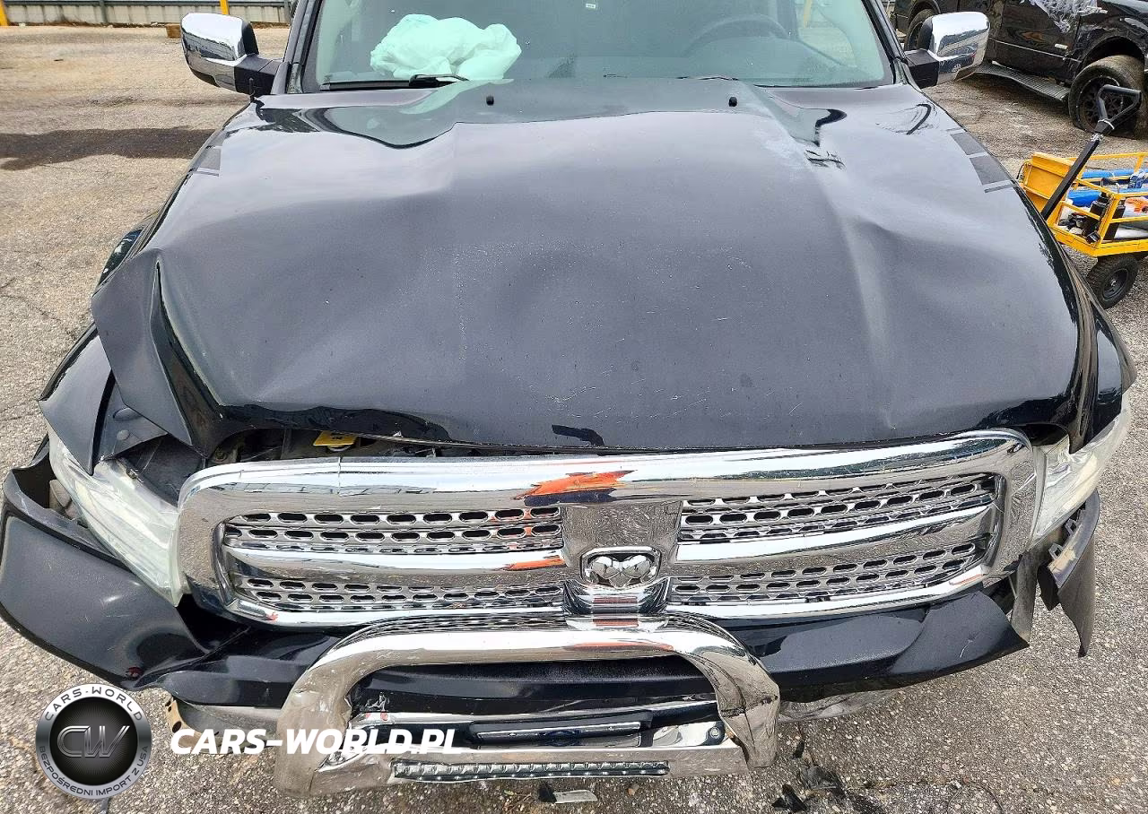 2013 Ram 1500 Laramie VIN:1C6RR7NT2DS721849 - 11