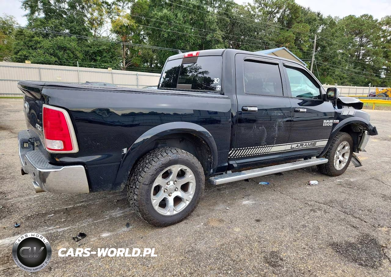 2013 Ram 1500 Laramie VIN:1C6RR7NT2DS721849 - 3