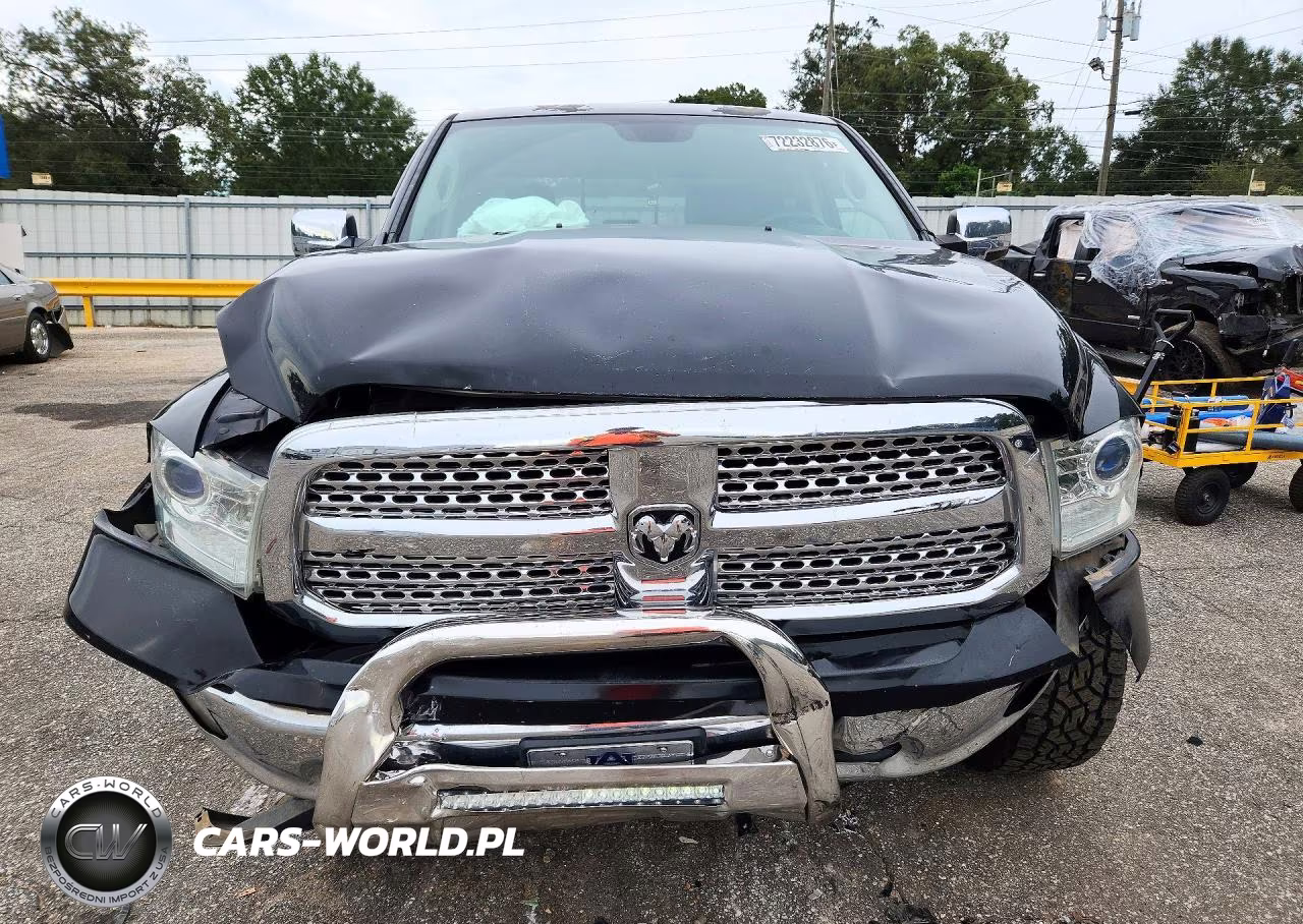 2013 Ram 1500 Laramie VIN:1C6RR7NT2DS721849 - 5