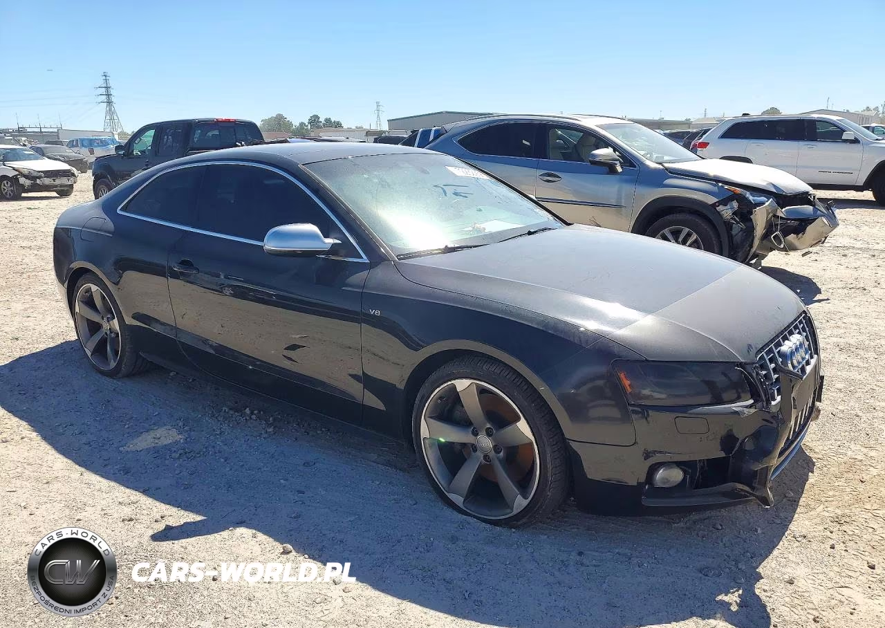 2011 Audi S5 Premium Plus VIN:WAUCVAFR2BA048071 - 4