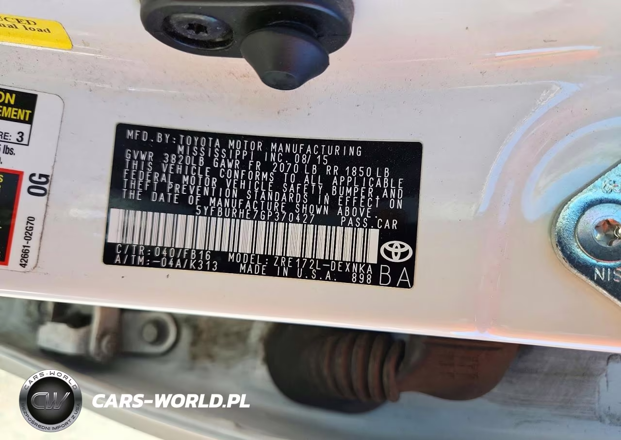 2016 Toyota Corolla Le VIN:5YFBURHE7GP370427 - 13