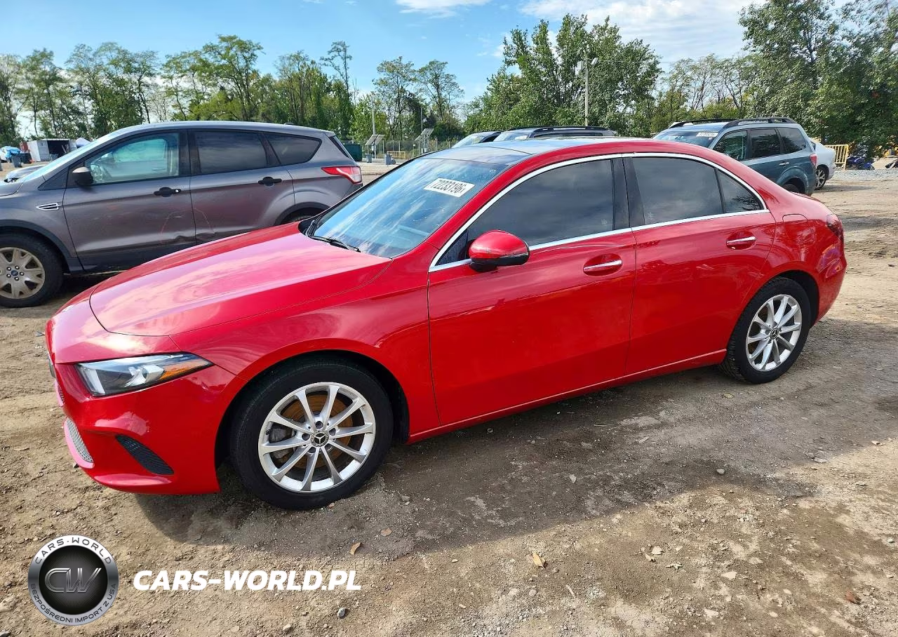 2020 Mercedes-Benz A 220 4Matic VIN:W1K3G4FB7LW045016 - 1