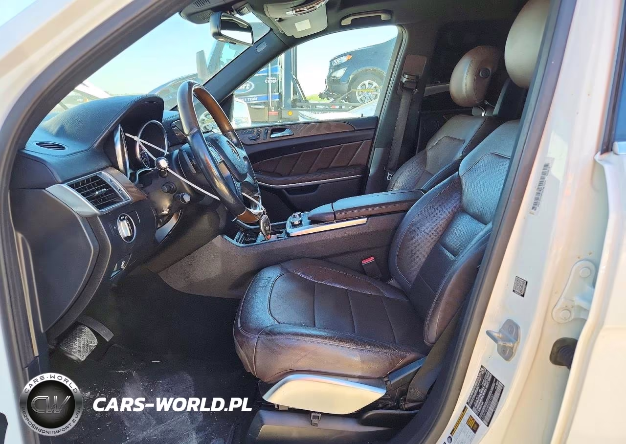 2015 Mercedes-Benz Gl 550 4Matic VIN:4JGDF7DE8FA551533 - 7