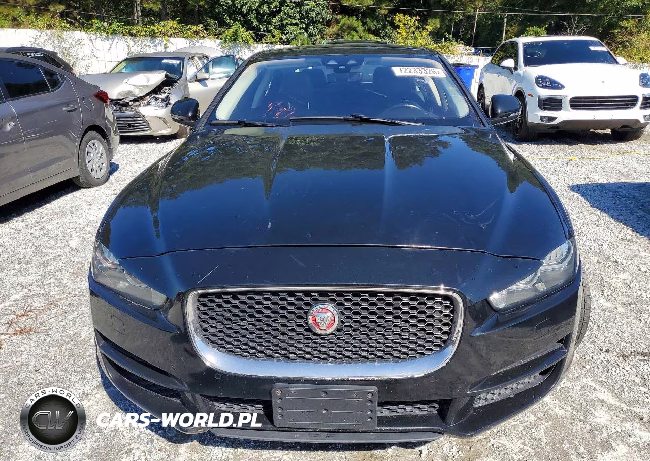 2019 Jaguar Xe Premium VIN:SAJAJ4FX1KCP46733 - 5