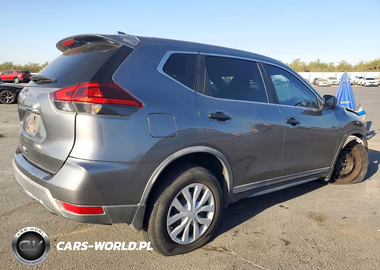 2018 Nissan Rogue S VIN:KNMAT2MT3JP512646 - 3