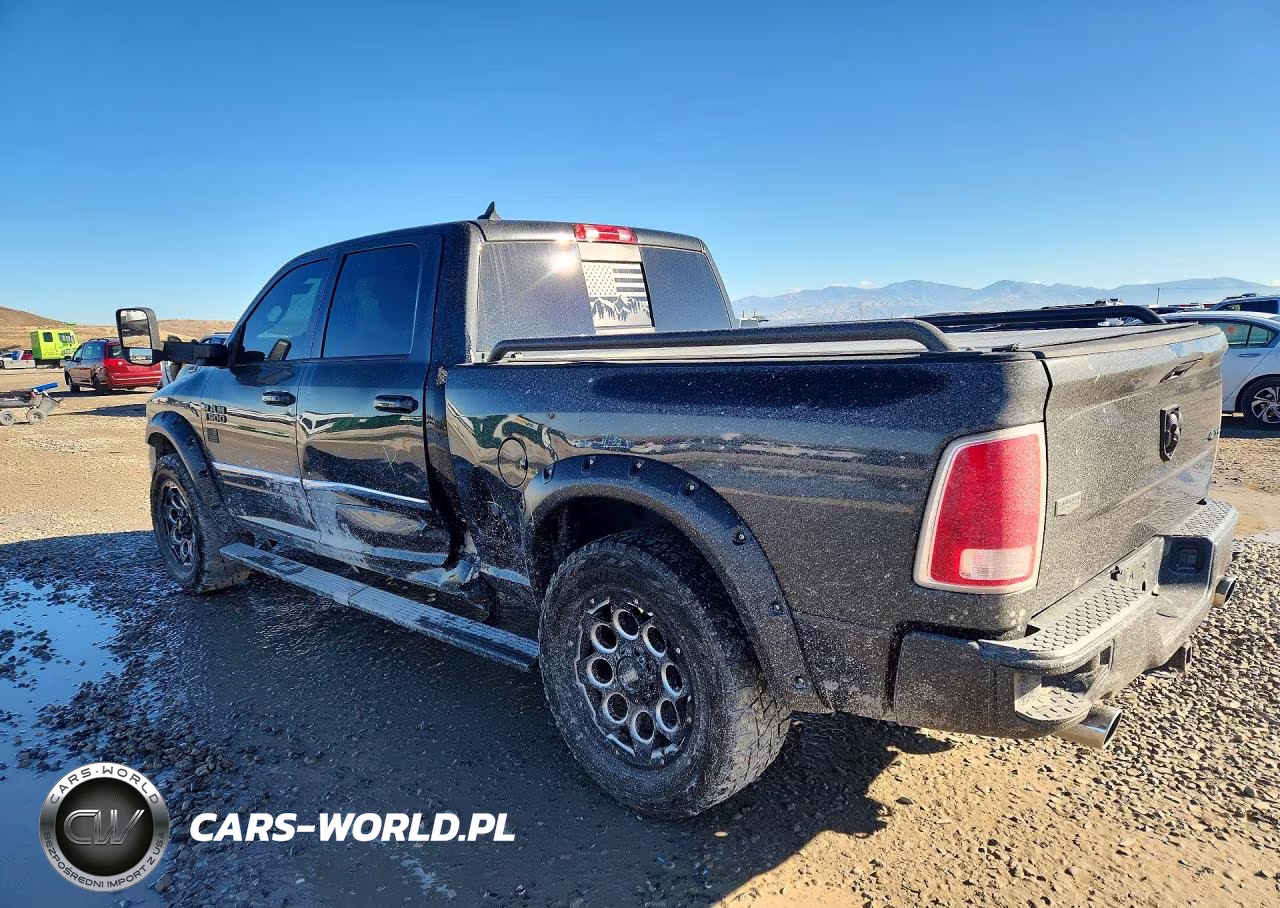2015 Ram 1500 Laramie VIN:1C6RR7VM1FS691478 - 2