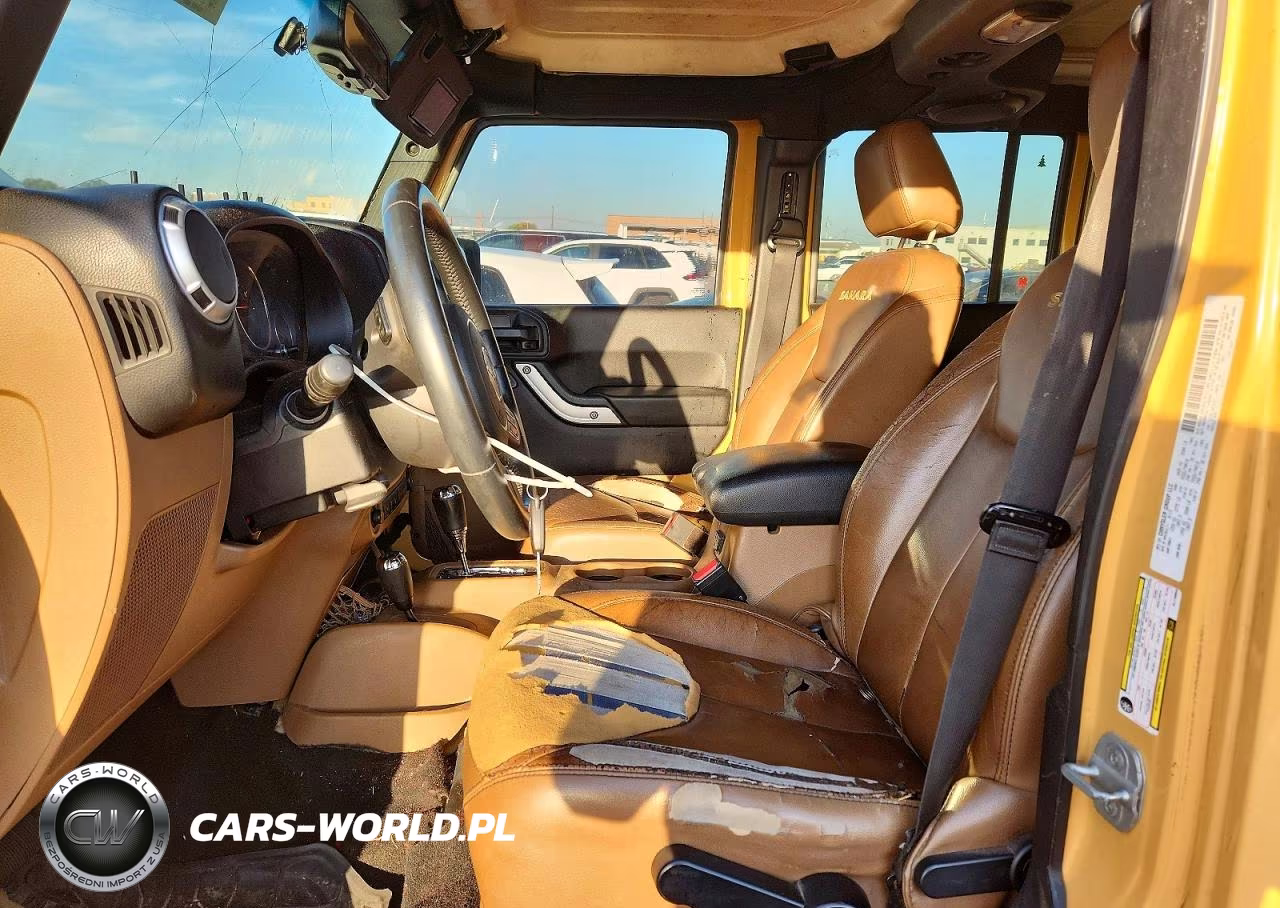 2014 Jeep Wrangler Unlimited Sahara VIN:1C4BJWEG5EL110854 - 7