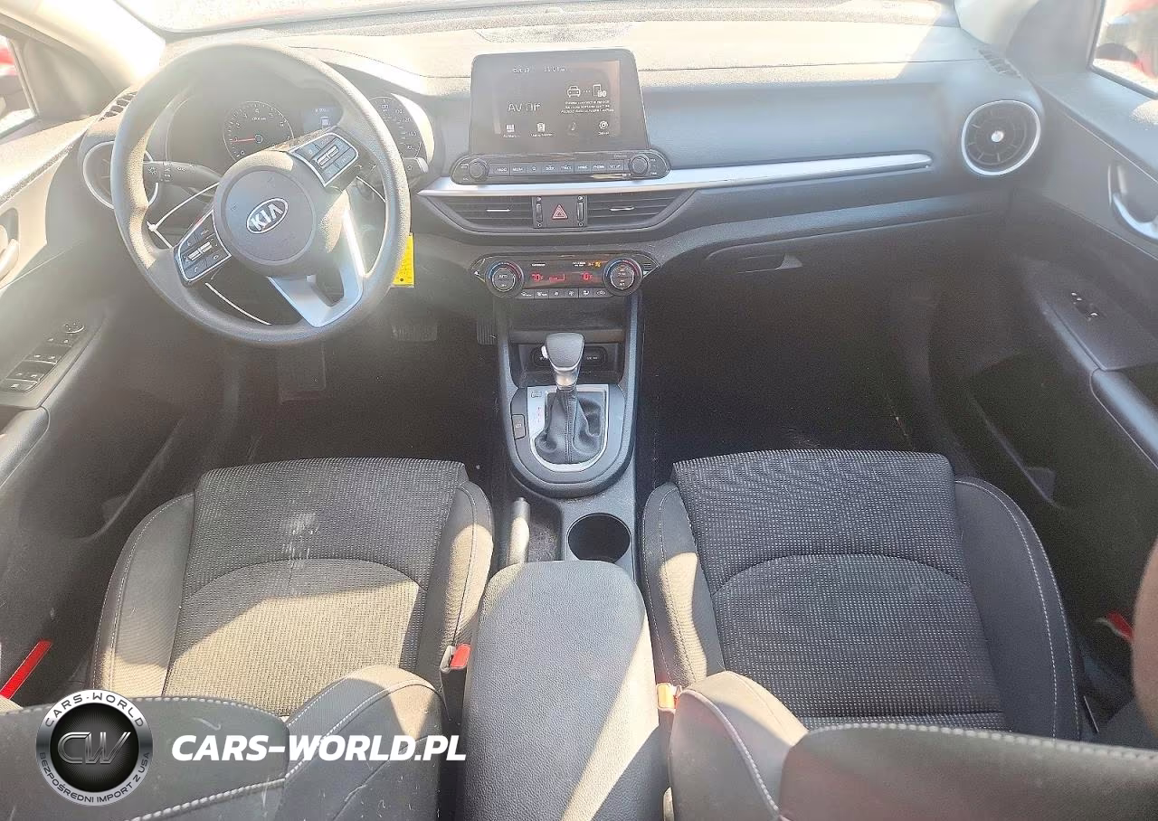 2019 Kia Forte Lxs VIN:3KPF24AD0KE066328 - 8