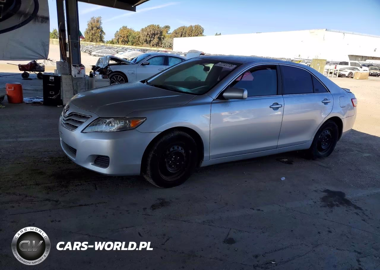 2011 Toyota Camry Le VIN:4T1BF3EK1BU144215 - 1