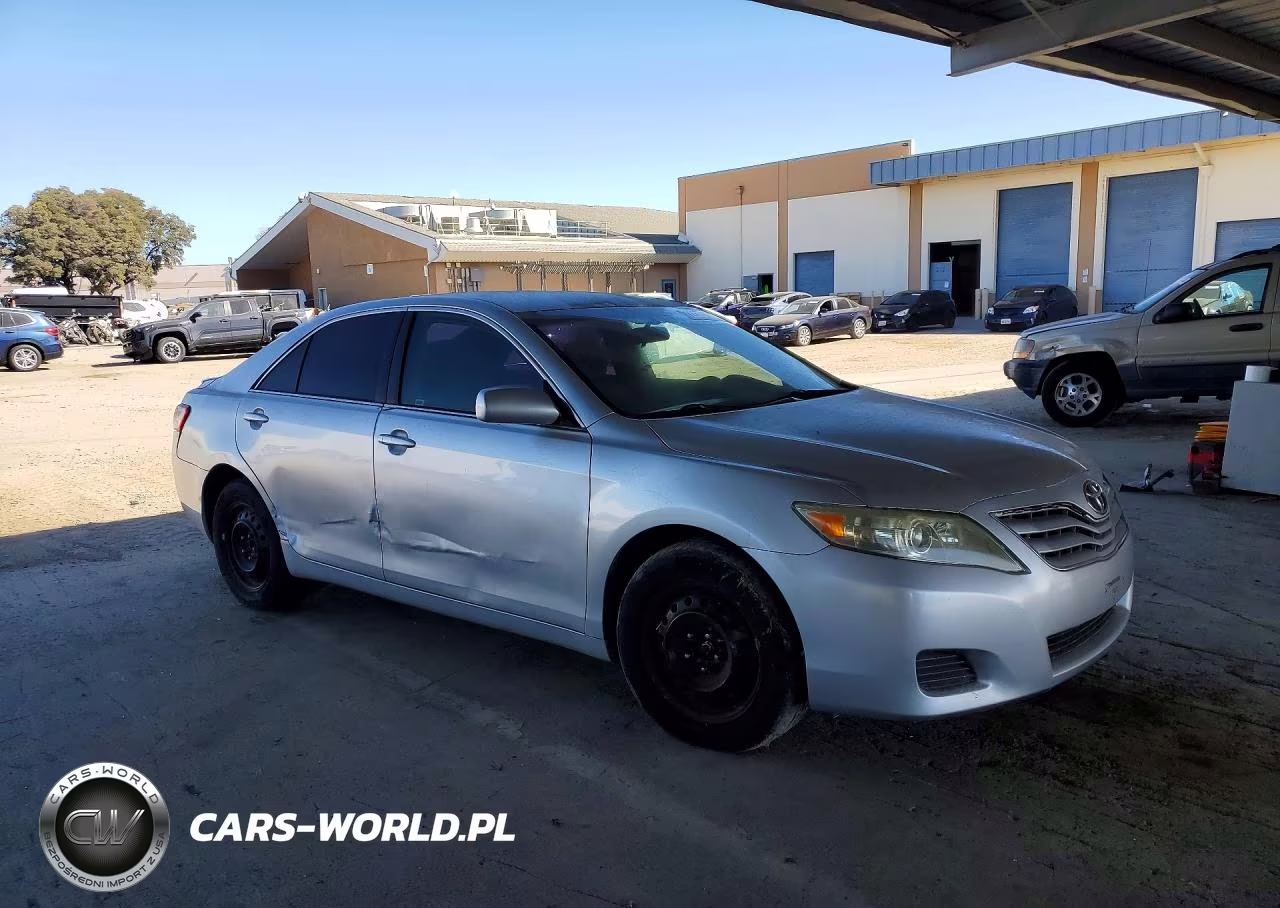 2011 Toyota Camry Le VIN:4T1BF3EK1BU144215 - 4
