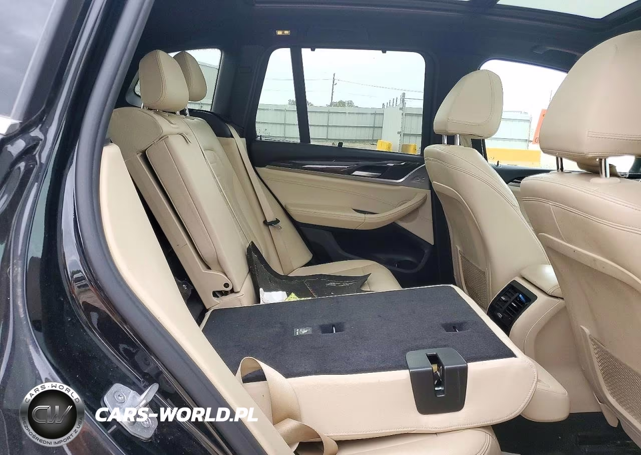 2020 BMW X3 xDrive30I VIN:5UXTY5C06LLT36624 - 11