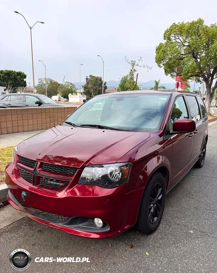 2019 Dodge Grand Caravan Gt VIN:2C4RDGEG3KR768686 - 2