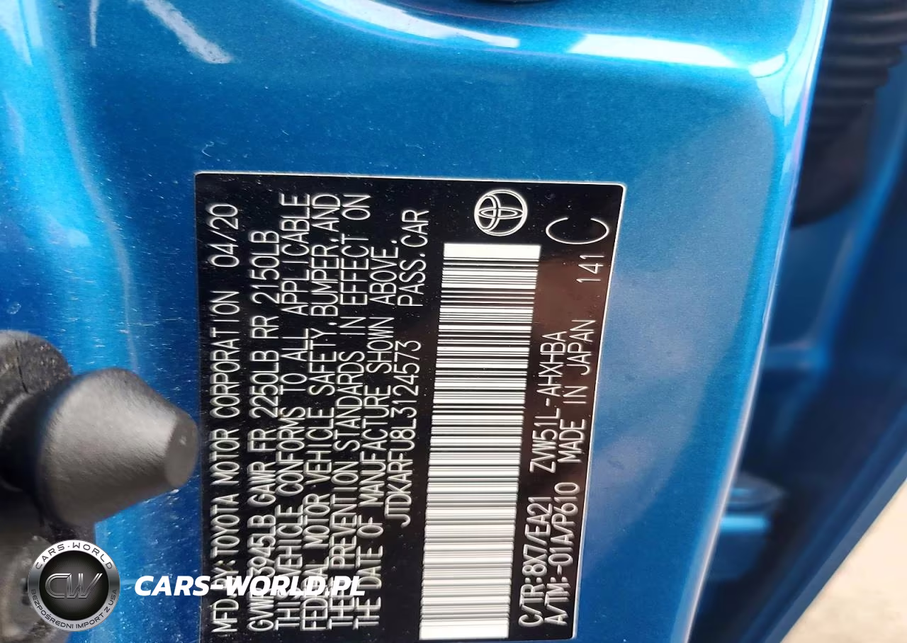 2020 Toyota Prius Limited VIN:JTDKARFU8L3124573 - 12