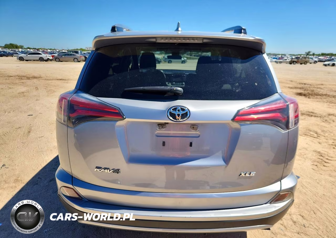 2018 Toyota Rav4 Xle VIN:JTMWFREV4JJ203406 - 6