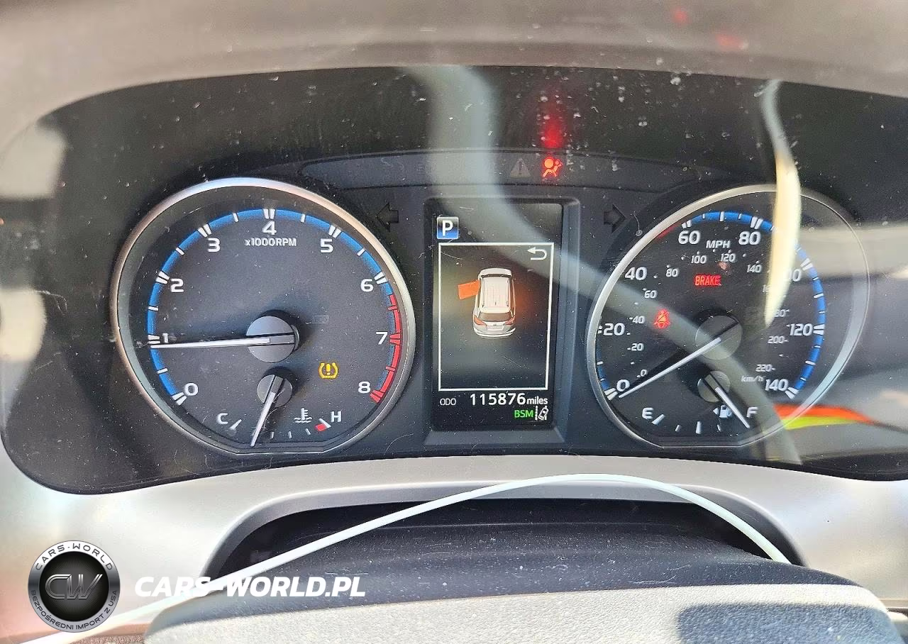 2018 Toyota Rav4 Xle VIN:JTMWFREV4JJ203406 - 9