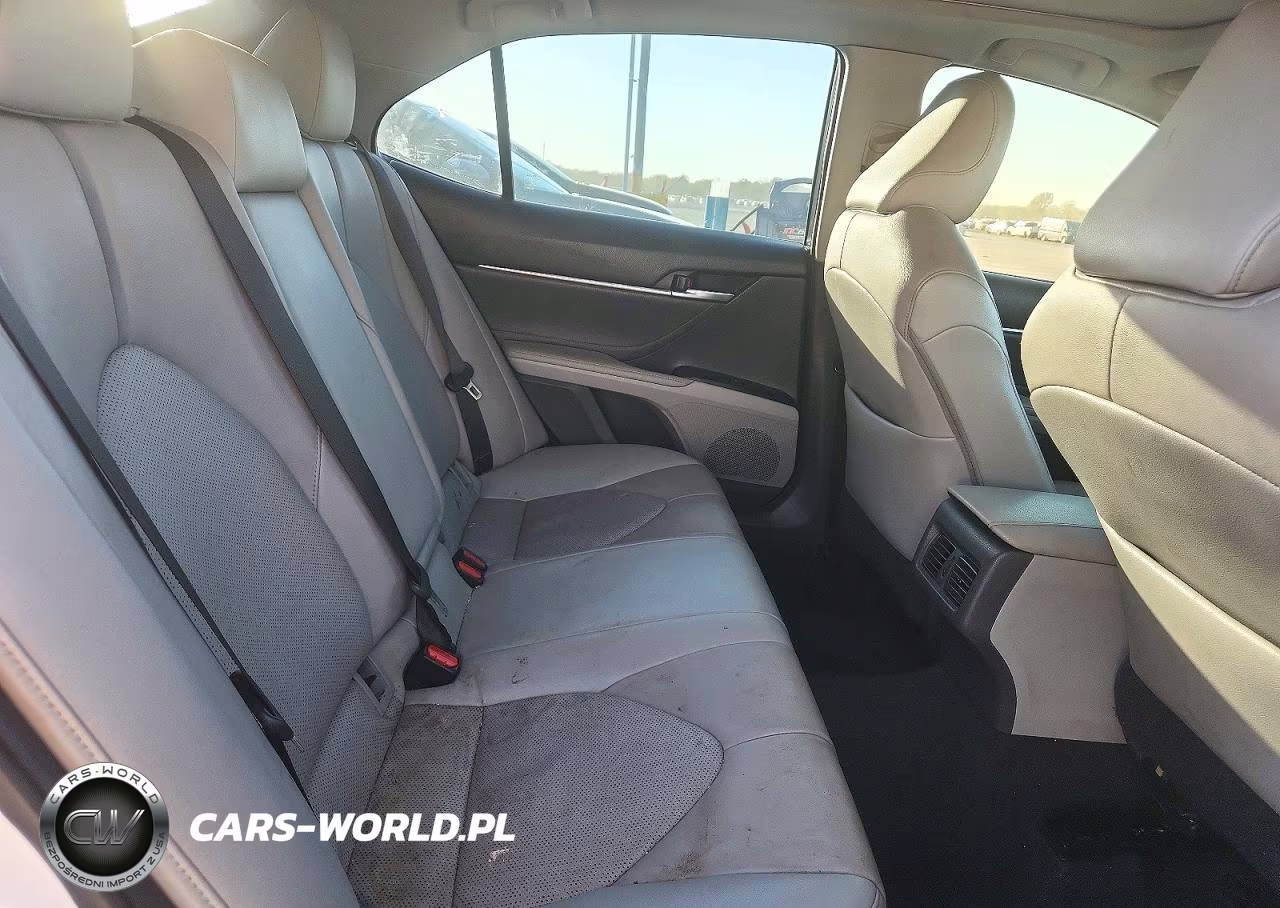 2018 Toyota Camry Xse V6 VIN:4T1BZ1HK5JU001855 - 10