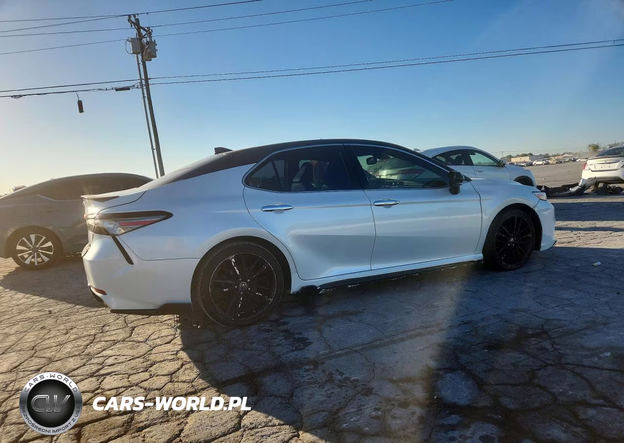 2018 Toyota Camry Xse V6 VIN:4T1BZ1HK5JU001855 - 3