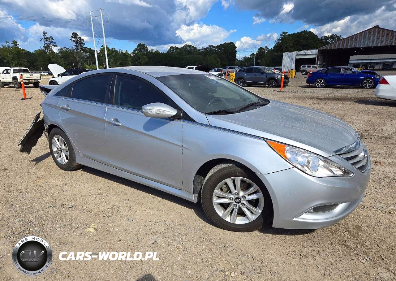 2014 Hyundai Sonata Gls VIN:5NPEB4AC8EH824290 - 4