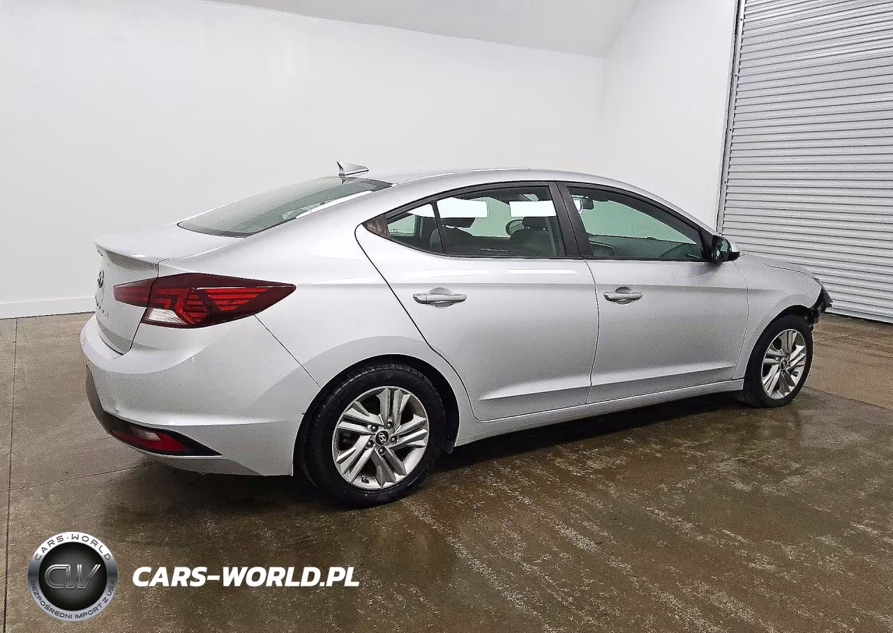 2019 Hyundai Elantra Sel VIN:KMHD84LF2KU745227 - 3