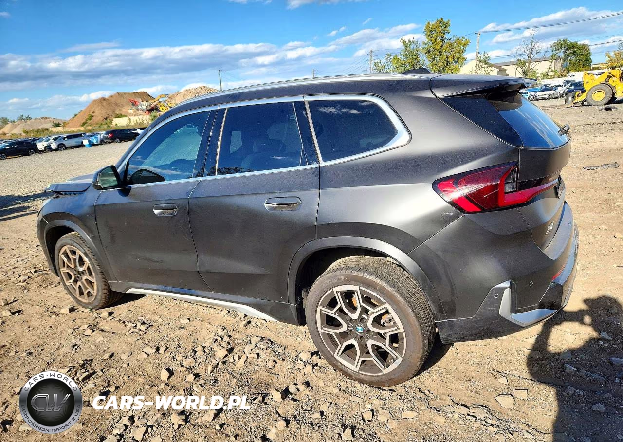 2026 BMW X1 xDrive28I VIN:WBX73EF05T5422639 - 2