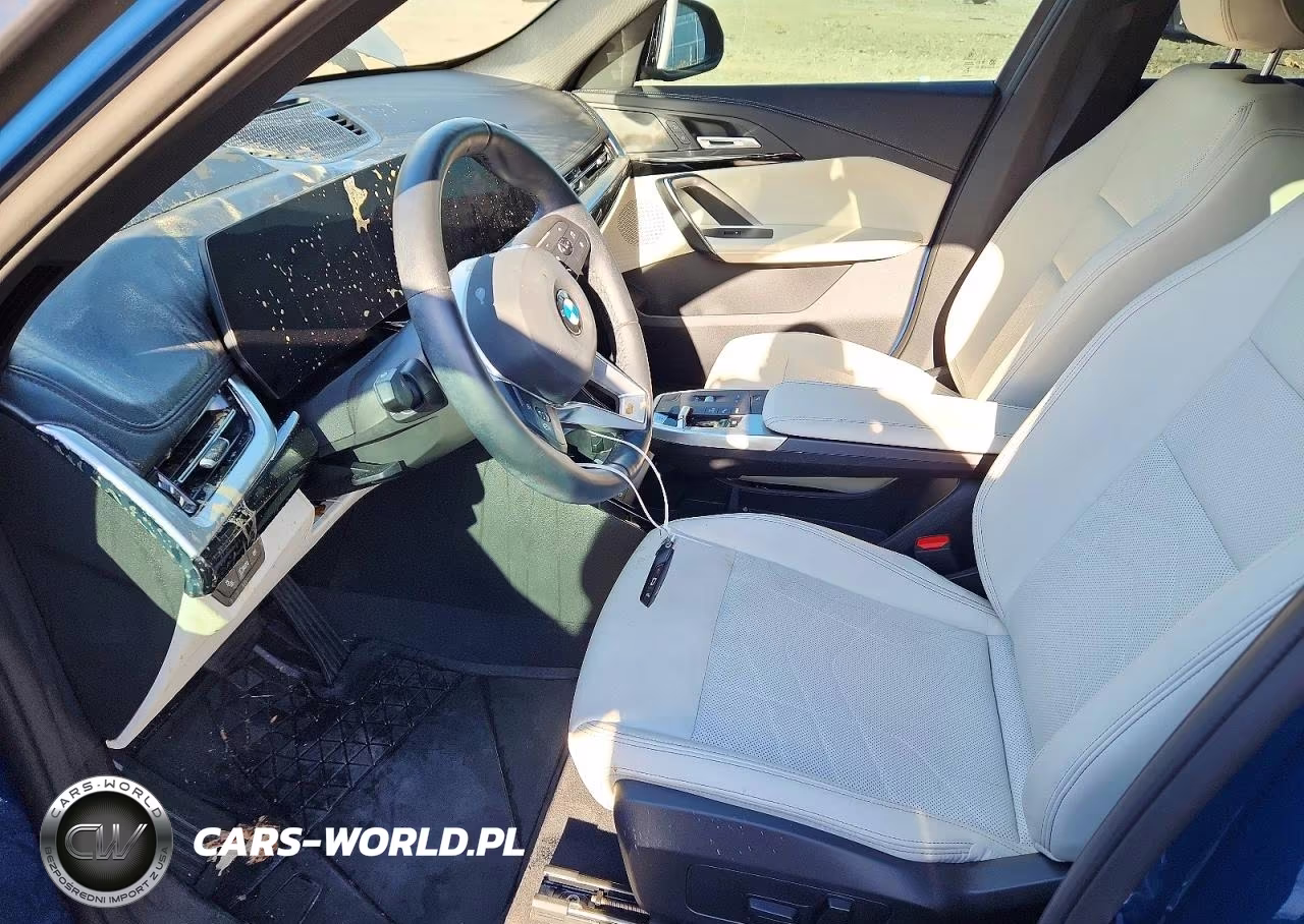2026 BMW X1 xDrive28I VIN:WBX73EF05T5422639 - 7