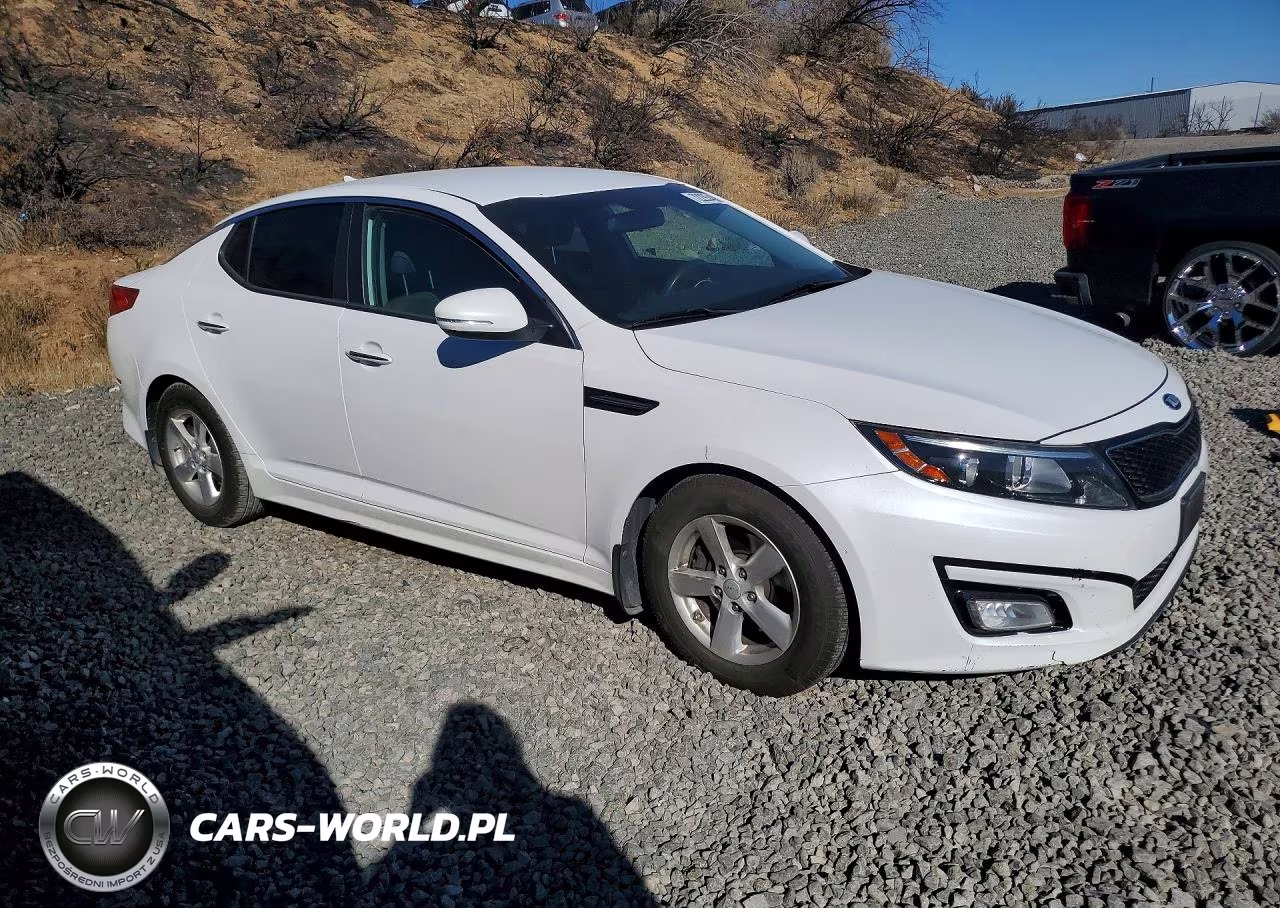 2015 Kia Optima Lx VIN:KNAGM4A75F5584331 - 4