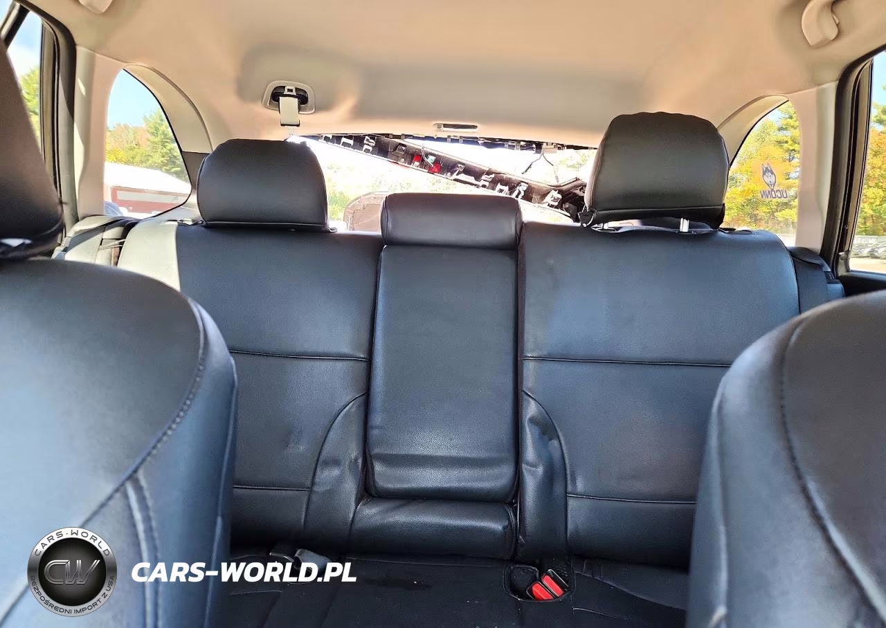 2017 Subaru Outback 2.5I Premium VIN:4S4BSAFC3H3201214 - 10
