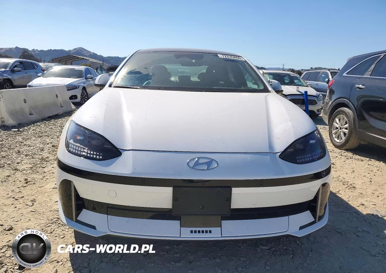 2023 Hyundai Ioniq 6 Limited VIN:KMHM54AA2PA035530 - 5