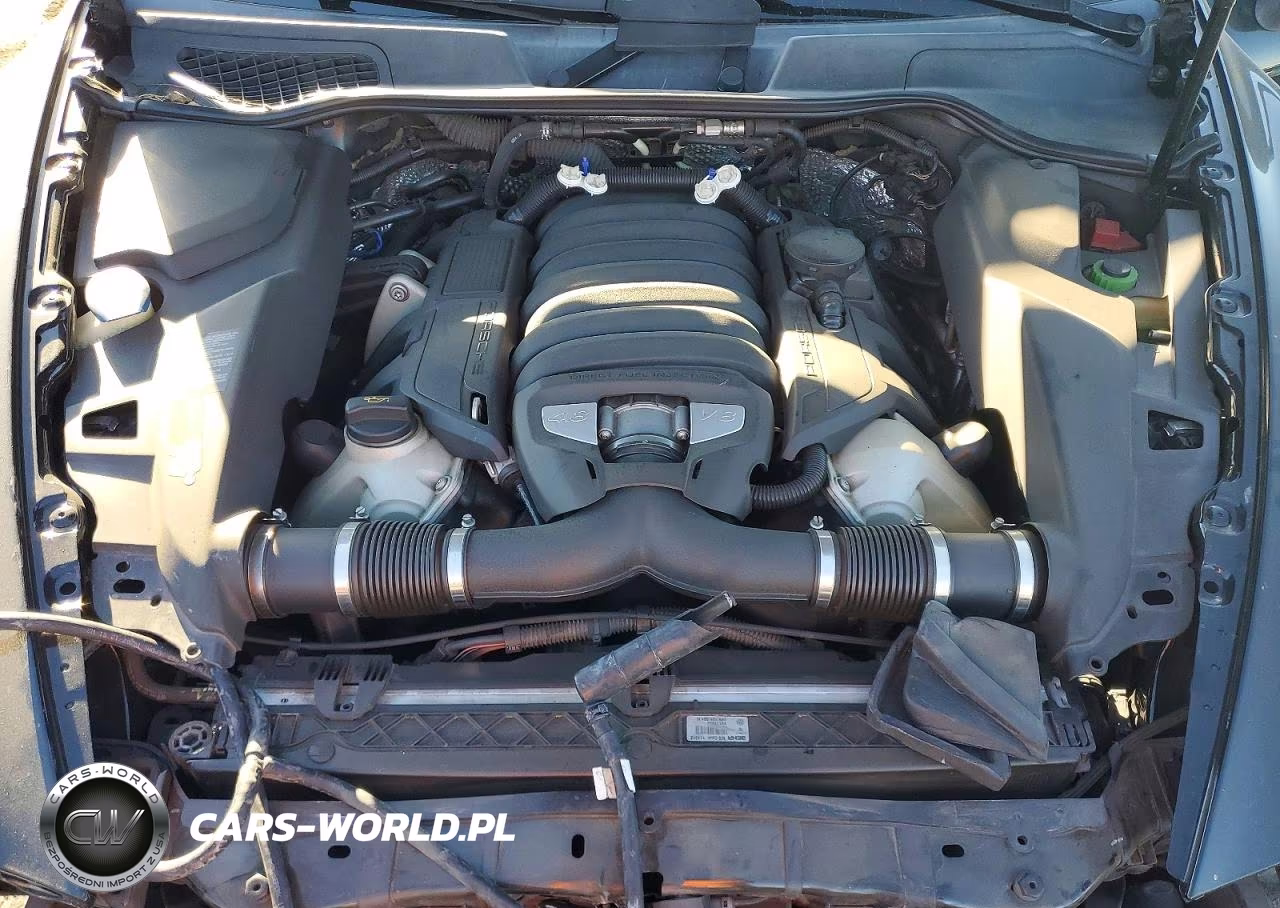 2013 Porsche Cayenne Gts VIN:WP1AD2A28DLA74290 - 12