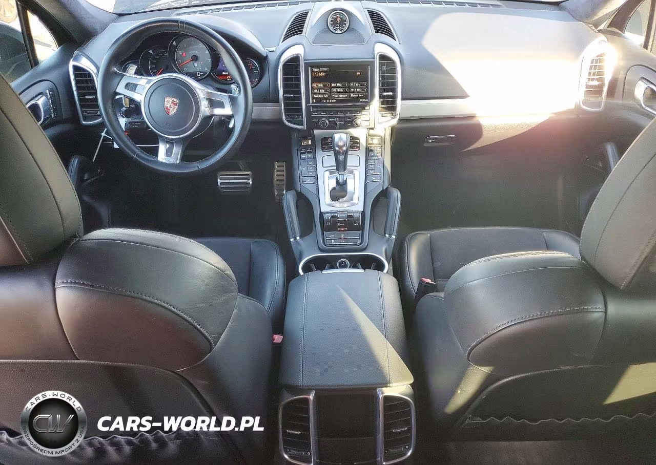 2013 Porsche Cayenne Gts VIN:WP1AD2A28DLA74290 - 8