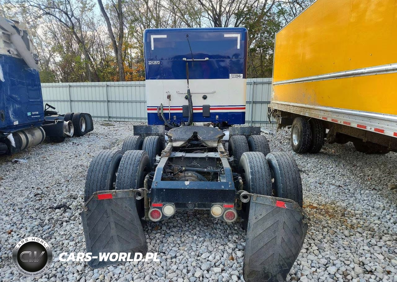 2017 Peterbilt 579 VIN:1XPBDP9X7HD359256 - 6