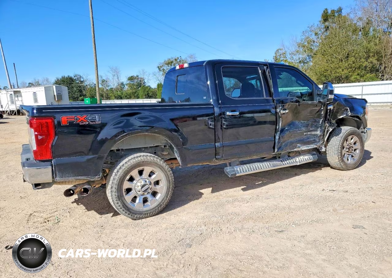 2017 Ford F350 Super Duty VIN:1FT8W3BT2HEF31757 - 3