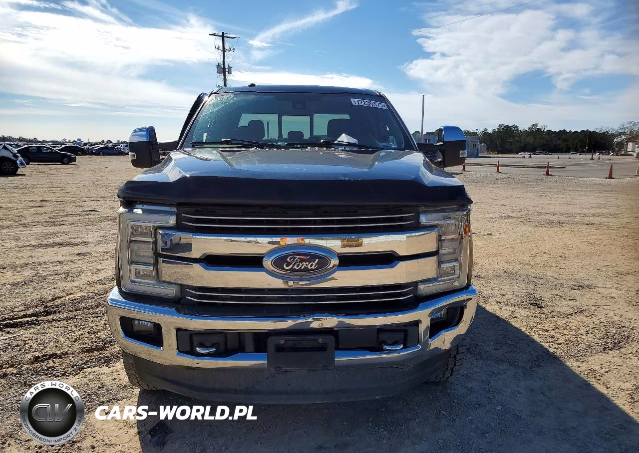 2017 Ford F350 Super Duty VIN:1FT8W3BT2HEF31757 - 5