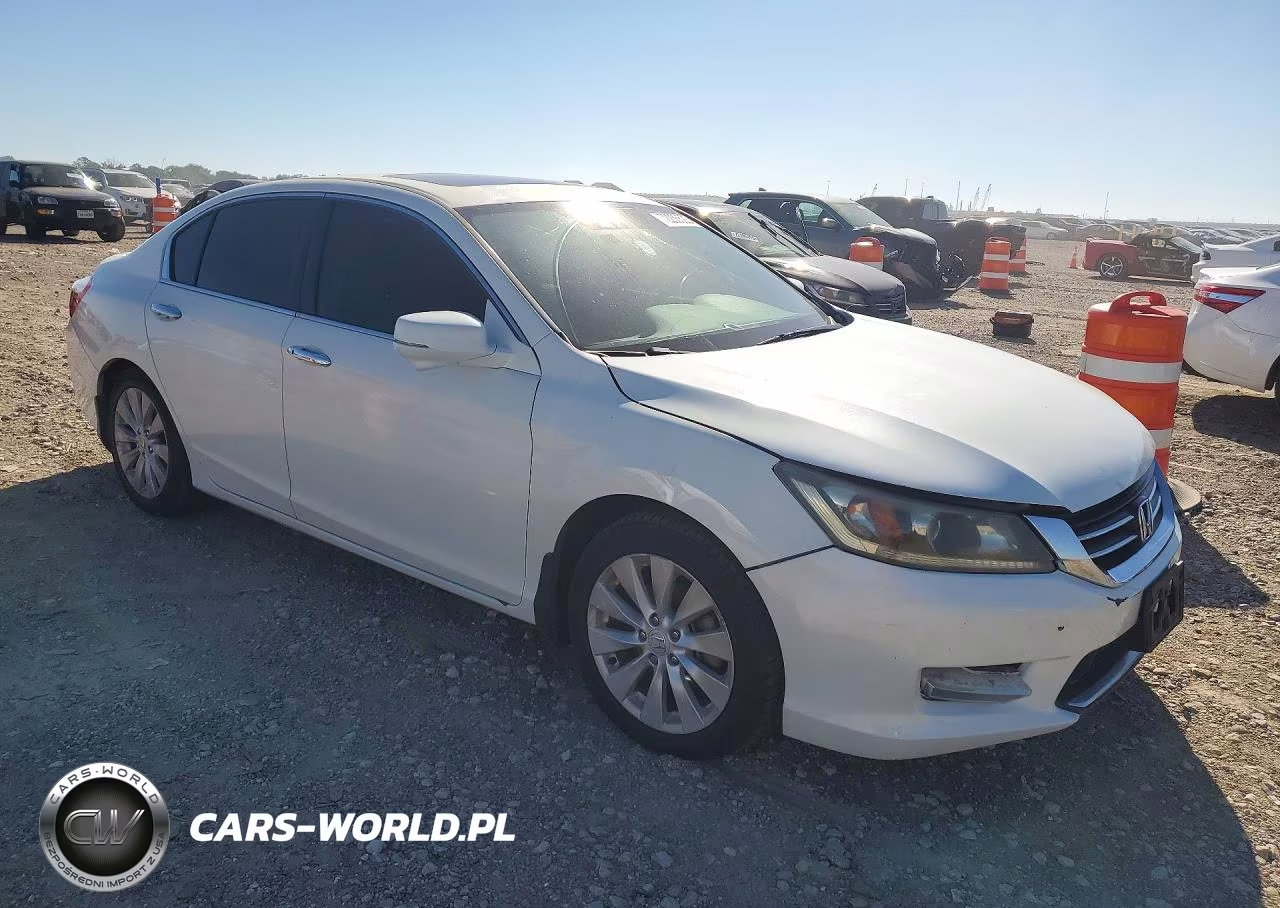 2013 Honda Accord Touring VIN:1HGCR3F96DA032933 - 4